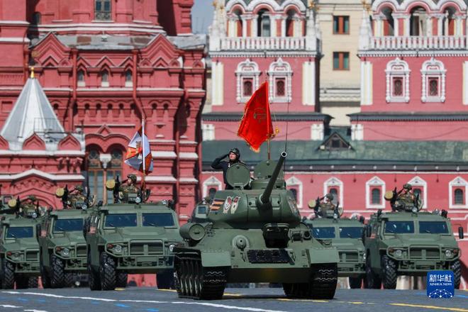 斯科全城断网阅兵现场27国元首不容有失爱游戏app入口乌100架无人机偷袭莫(图4)